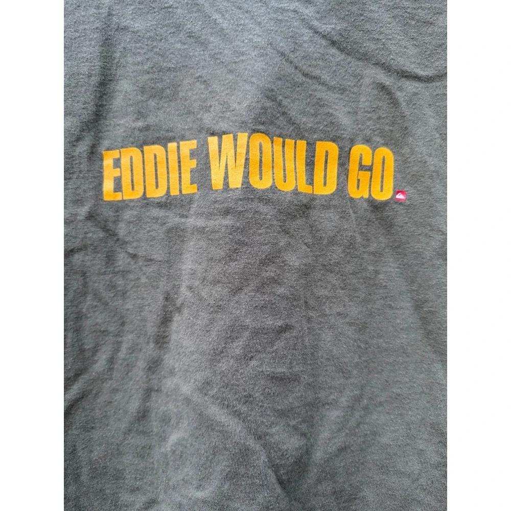 Quiksilver Eddie Aikau Waimea Bay Hawaii T-Shirt Eddie Would Go Olive Green M
